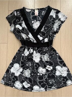 Y2K Babydoll Black Floral Top